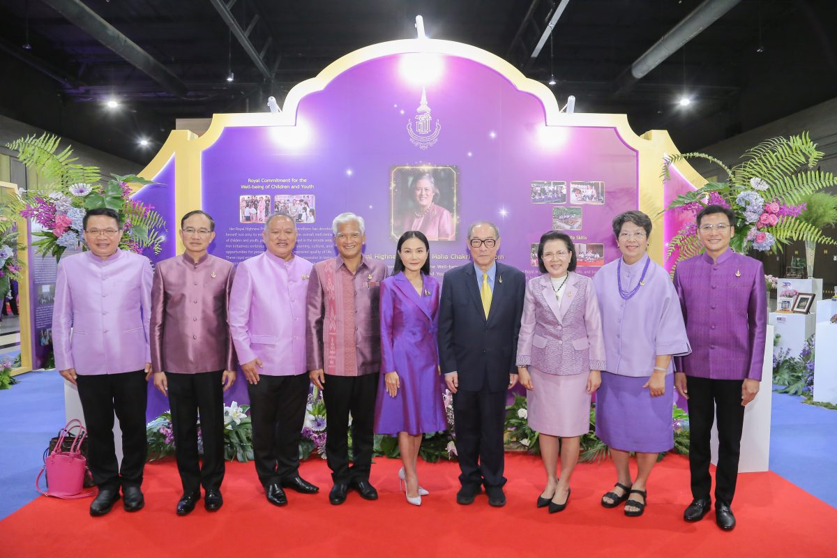 มูลนิธิฯ ร่วมกับภาคี จัดพิธีมอบรางวัลรางวัลคุณากร รางวัลครูยิ่งคุณ และรางวัลครูขวัญศิษย์ ปี 2568