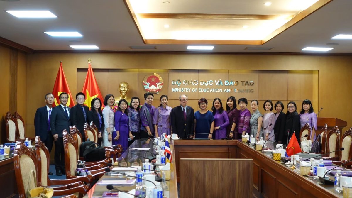 คณะกรรมการมูลนิธิฯ เยือนประเทศเวียดนาม ปี 2568