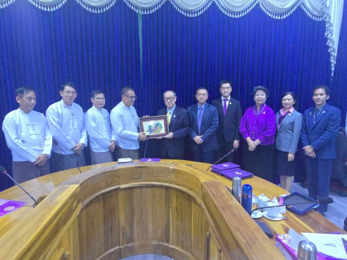 คณะกรรมมูลนิธิฯ พบผู้บริหารระดับสูงกระทรวงศึกษาธิการเมียนมา ปี 2568